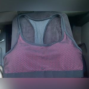 LORNA JANE  SPORTS BRA
